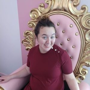 Meet your Posher, Bailey